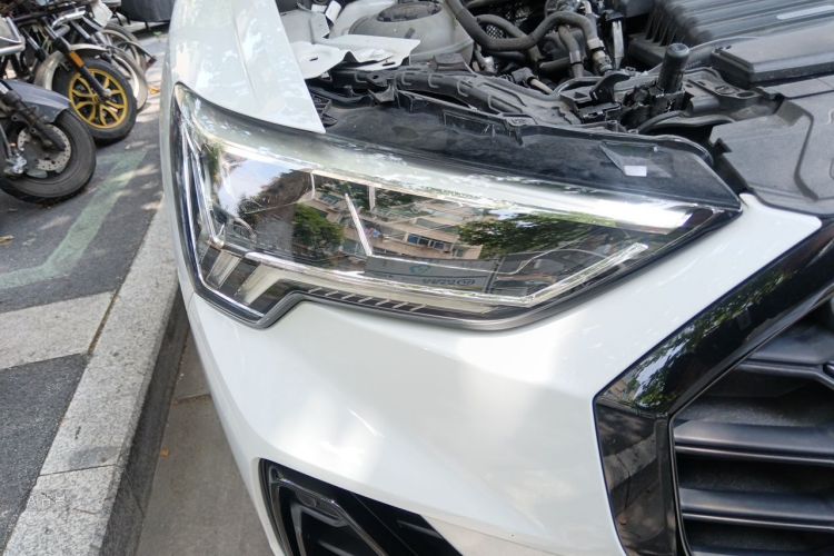 Audi Q3 2021 #8 Audi Q3 2021 car image #8