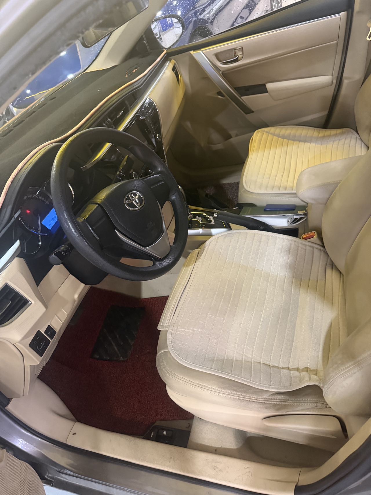 Toyota Corolla 2015 car image #3