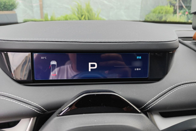 MI SU7 2024 car image #16
