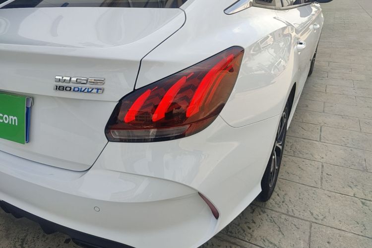 MG 5 2022 car image #8
