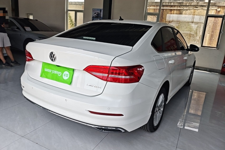 Volkswagen Lavida 2020 car image #7