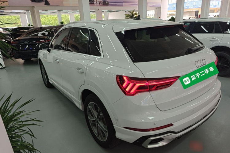 Audi Q3 2024 #5 Audi Q3 2024 car image #5