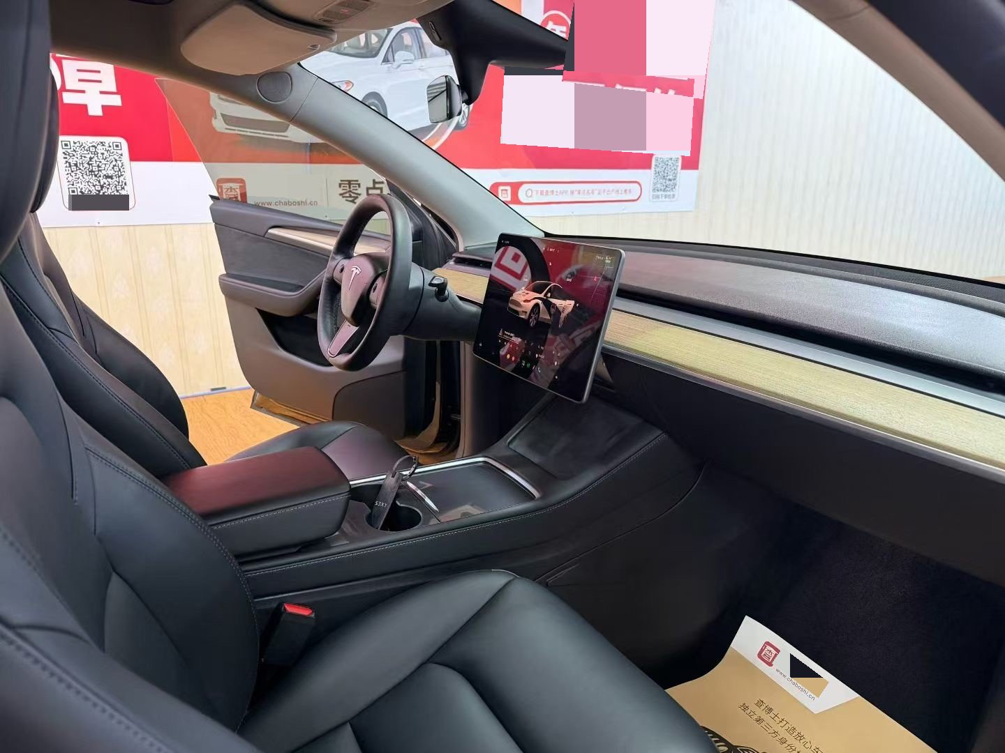 Tesla Model Y 2023 car image #8