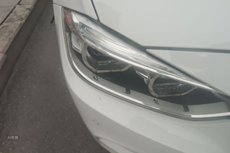 BMW 3 Series 2019 #8 BMW 3 Series 2019 car image #8