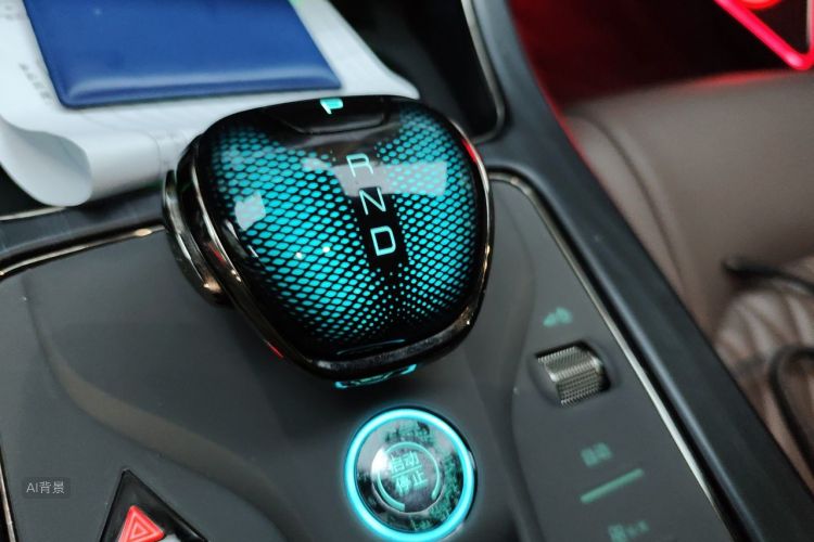 BYD Han 2023 car image #10