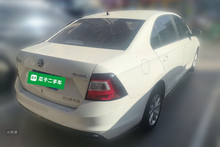 Skoda Rapid 2018 #7 Skoda Rapid 2018 car image #7