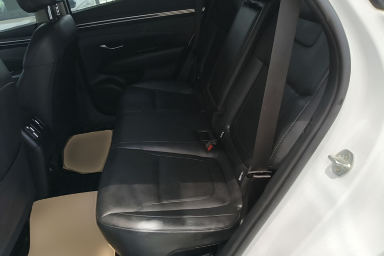 Hyundai Tucson 2023 car image #17