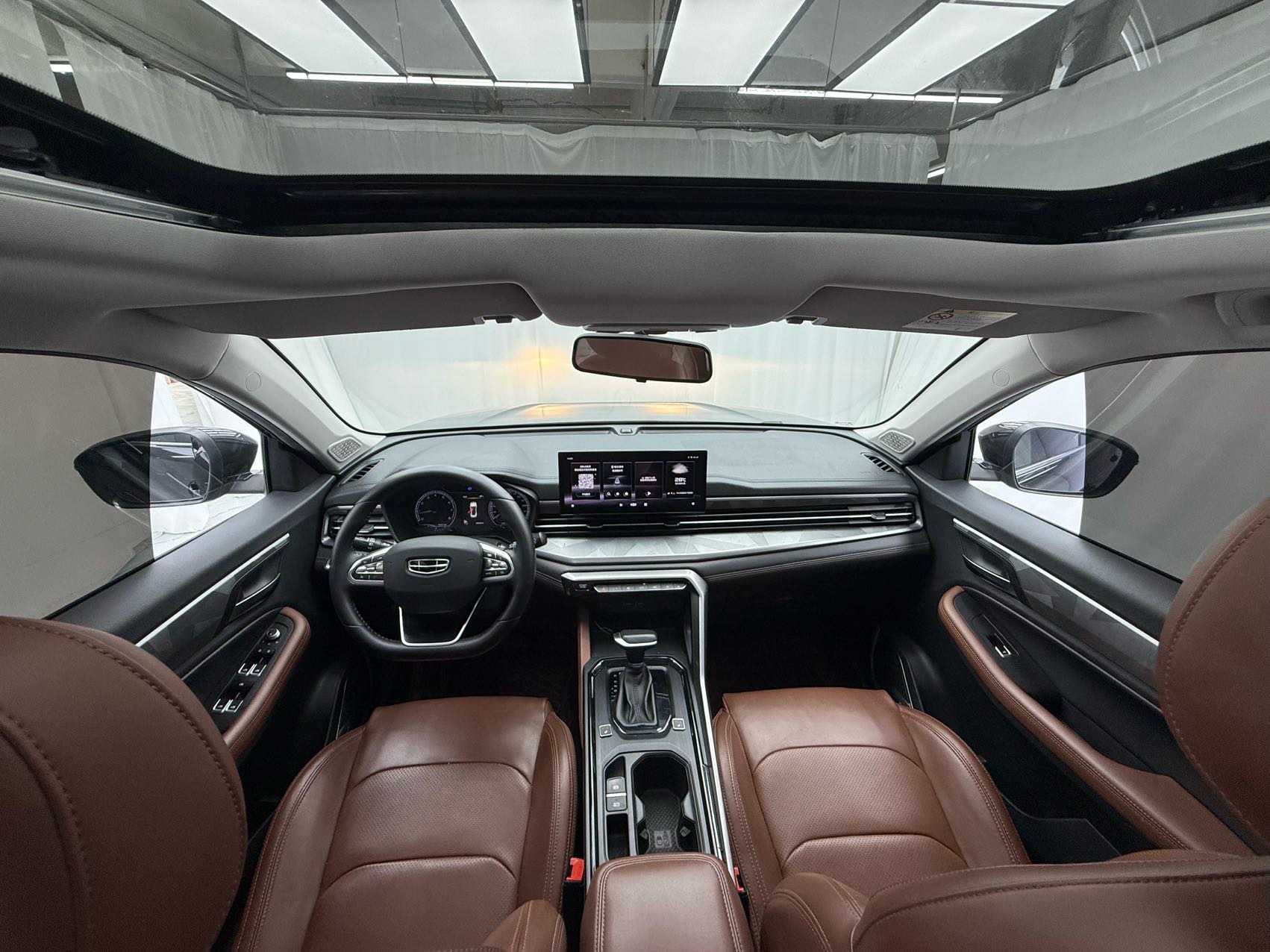 GEELY Vision X6 2022 car image #8