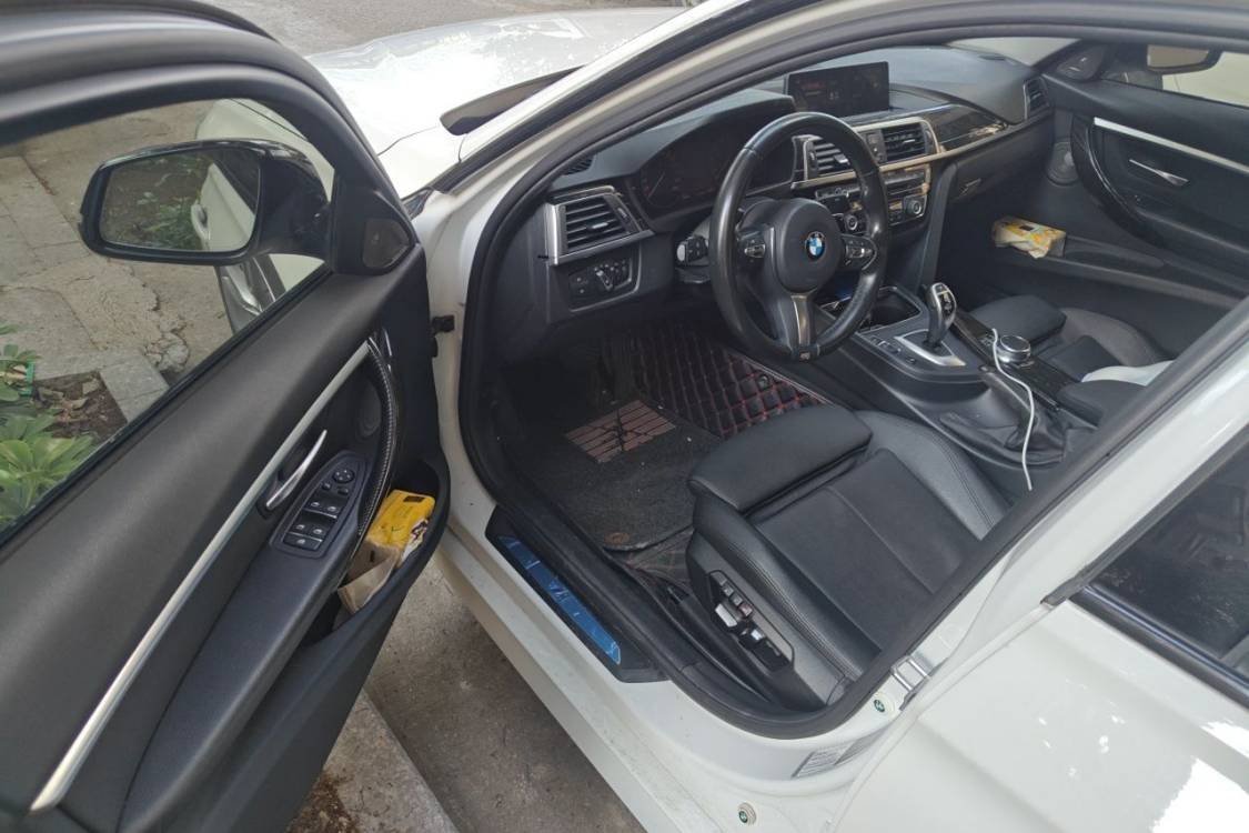 BMW 3 Series 2019 #25 BMW 3 Series 2019 car image #25