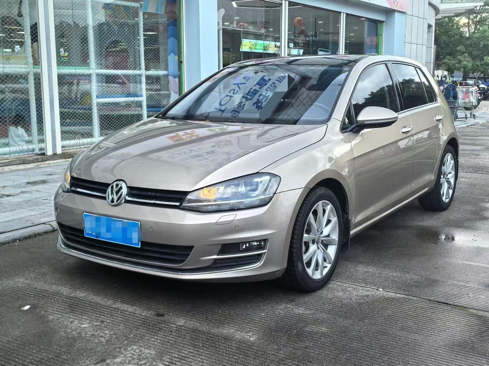 Volkswagen Golf 2015 Volkswagen Golf 2015 car image