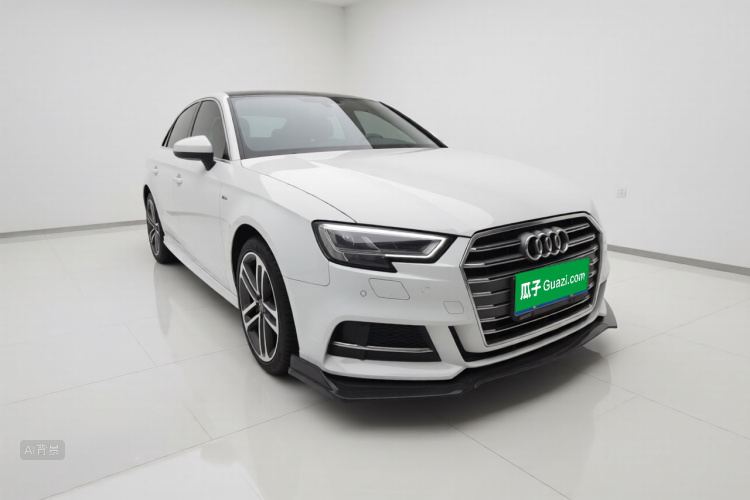 Audi A3 2019 car image #4