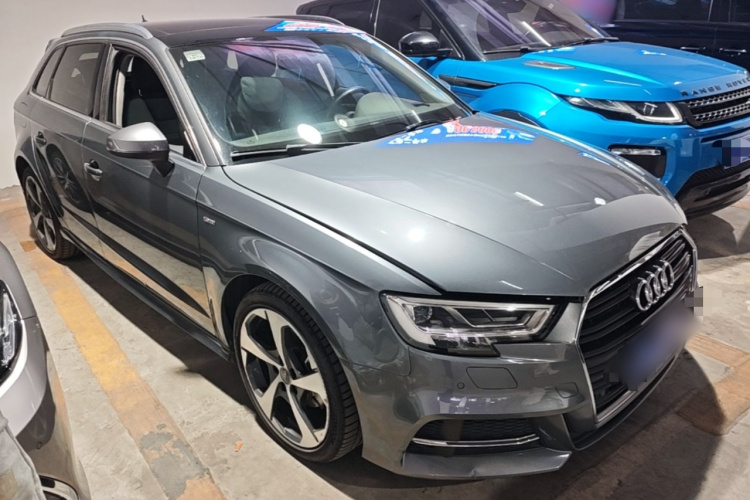 Audi A3 2018 immagine di auto #4