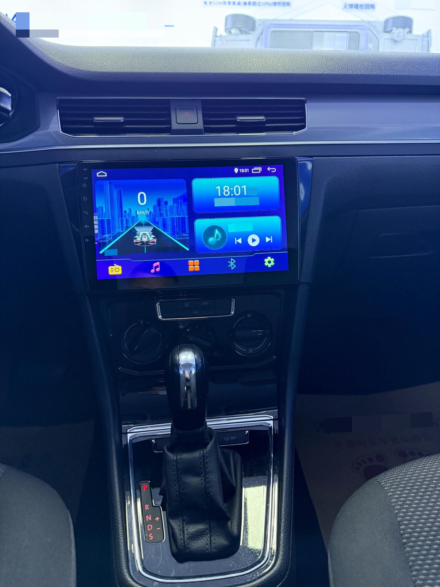 Volkswagen Bora 2023 imagen de coche #10