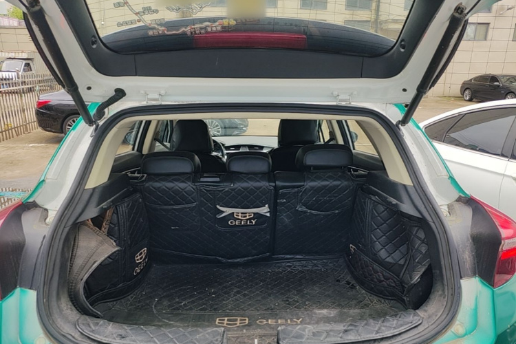 GEELY Emgrand GS 2020 car image #19