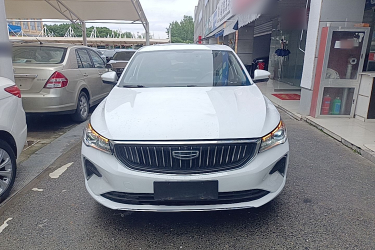 GEELY Emgrand 2022 car image #3