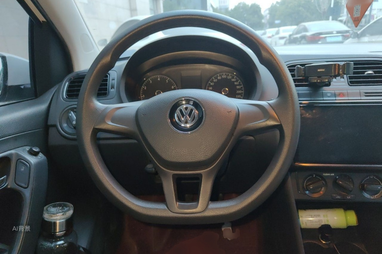 Volkswagen Polo 2018 imagem de carro #12
