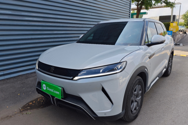 BYD YuanUP 2024 car image #2