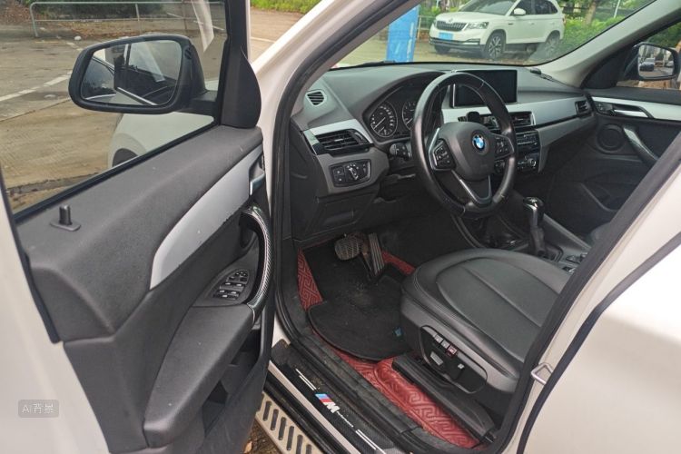 BMW X1 2017 #18 BMW X1 2017 immagine di auto #18