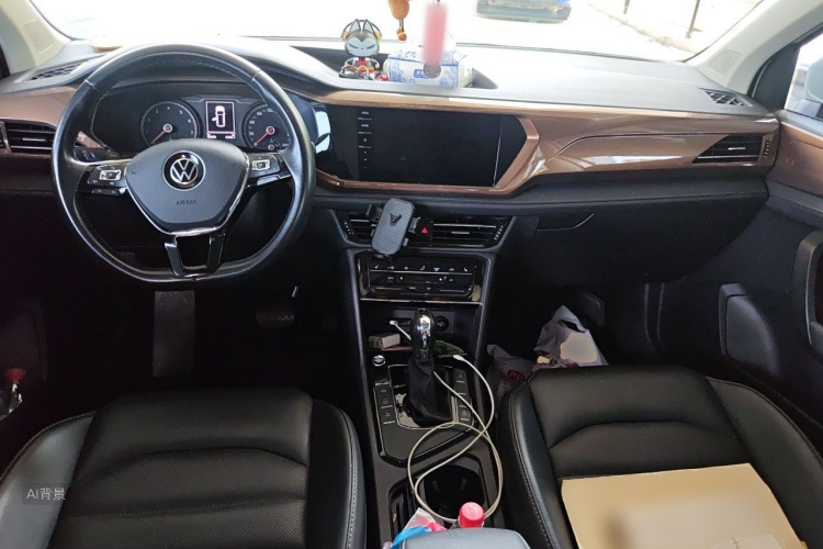 Volkswagen Tharu 2021 car image #11