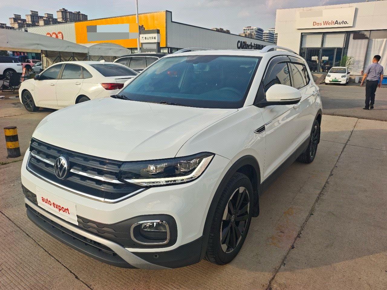 Volkswagen Tacqua 2022 Volkswagen Tacqua 2022 صورة سيارة