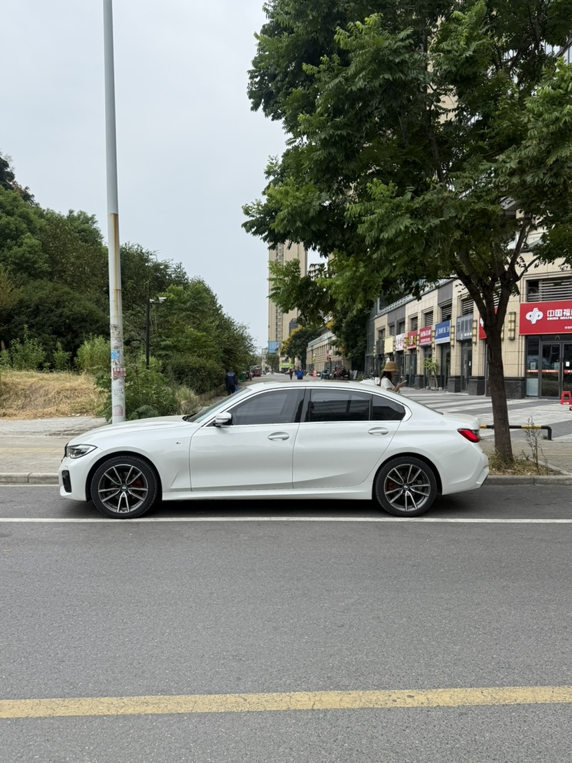 BMW 3 Series 2021 #2 BMW 3 Series 2021 immagine di auto #2