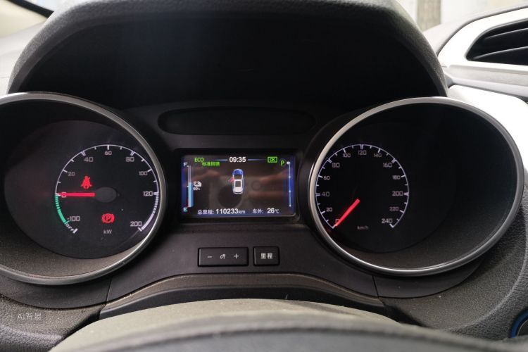 BYD Yuan New Energy 2019 изображение автомобиля #13