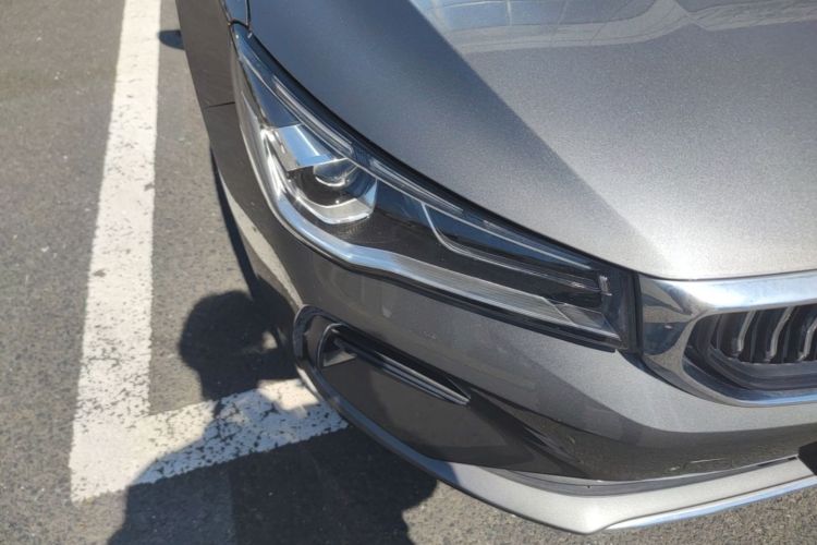GEELY Emgrand 2022 car image #8