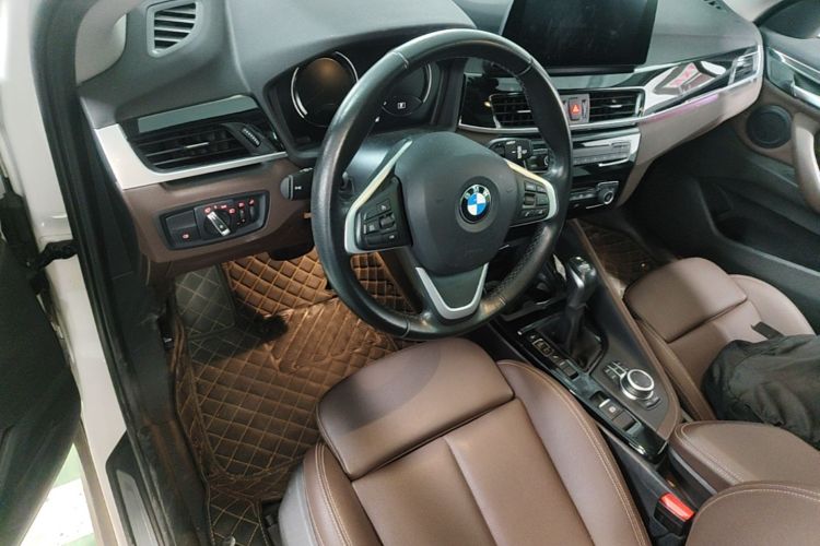 BMW X1 New Energy 2019 #16 BMW X1 New Energy 2019 car image #16