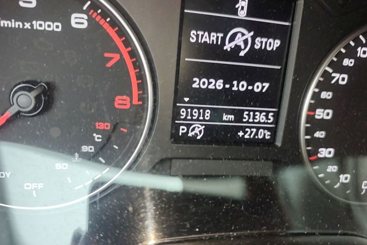 Audi A3 2016 car image #14