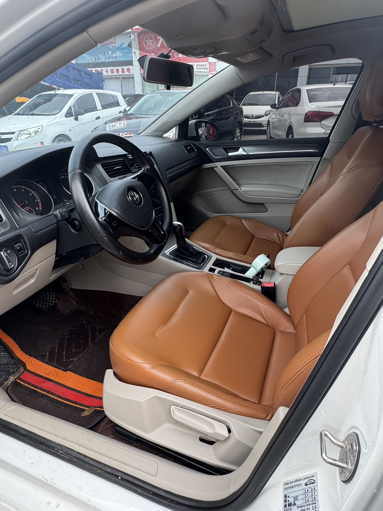 Volkswagen Golf 2015 car image #7