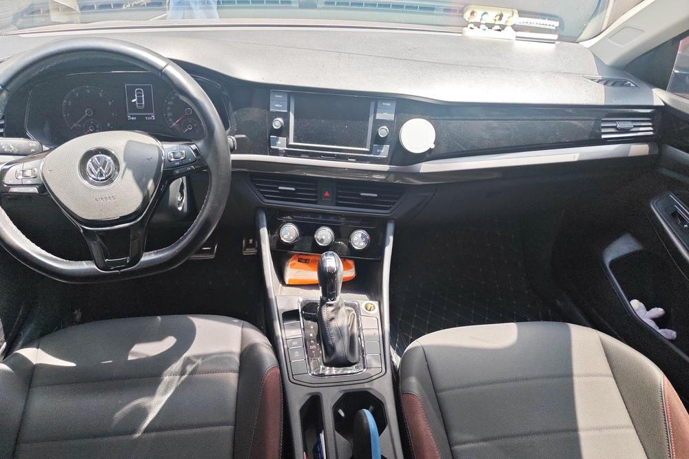 Volkswagen Bora 2020 car image #15