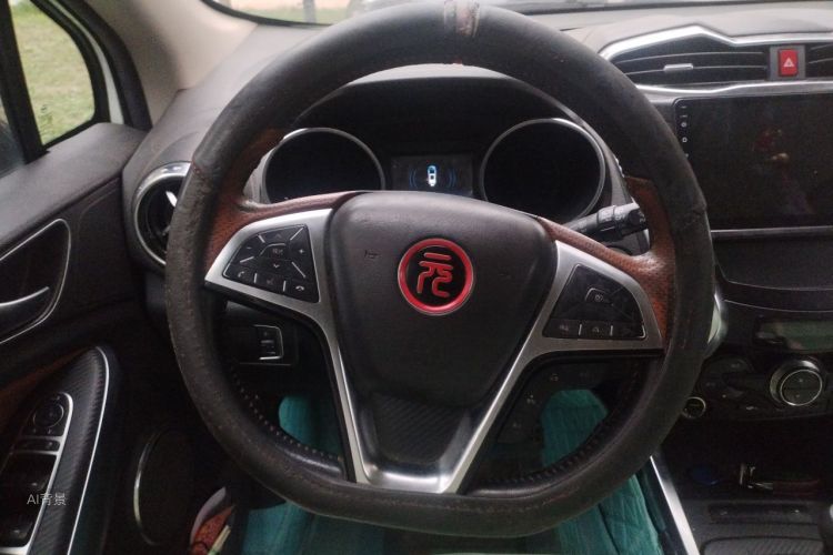 BYD Yuan 2016 #12 BYD Yuan 2016 immagine di auto #12