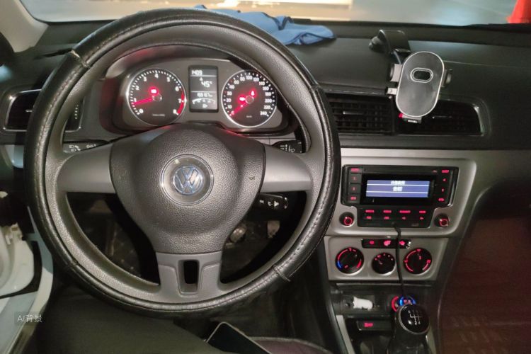 Volkswagen Lavida 2015 car image #11