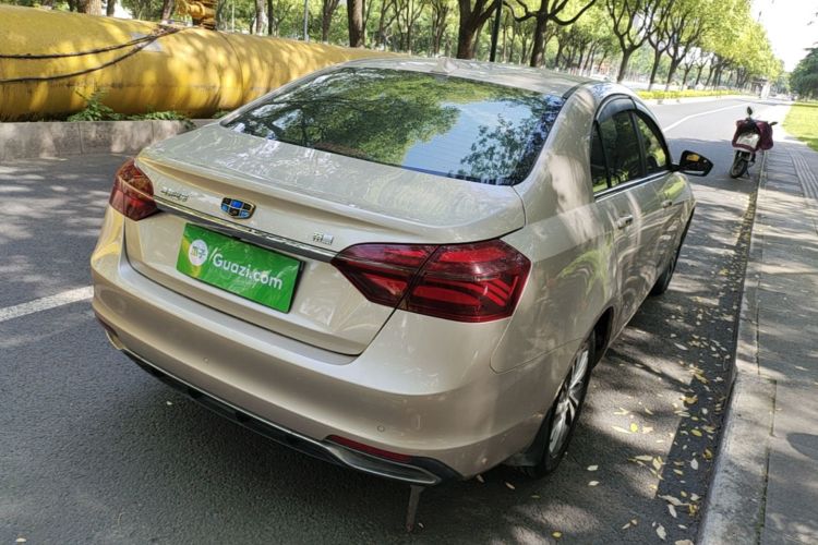 GEELY Emgrand 2018 car image #7