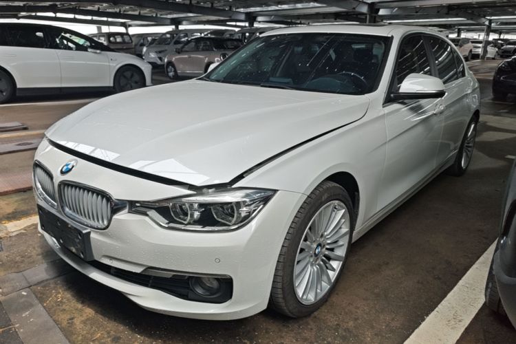 BMW 3 Series 2018 #2 BMW 3 Series 2018 car image #2