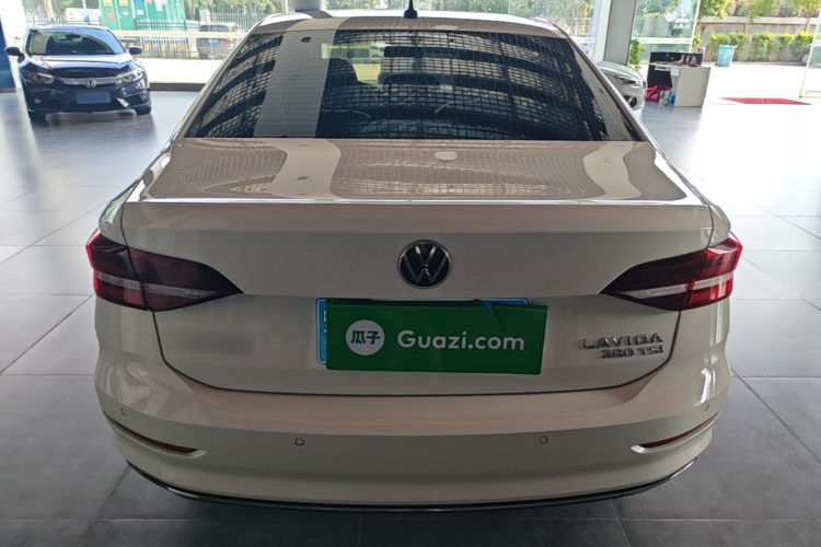 Volkswagen Lavida 2021 car image #6
