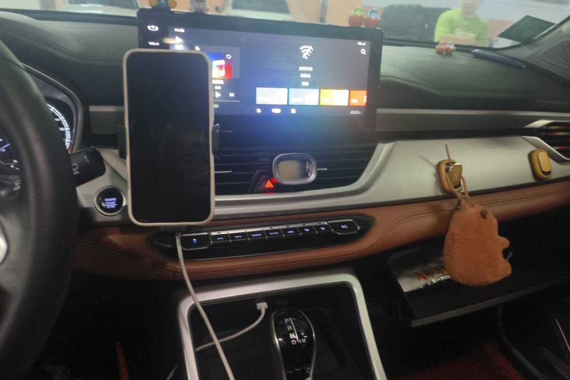 GEELY Vision X6 2019 car image #26