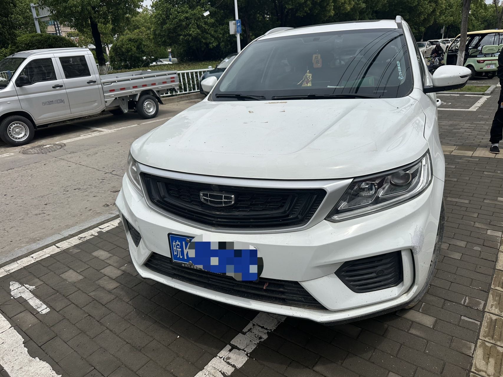 GEELY Vision X6 2021 car image 