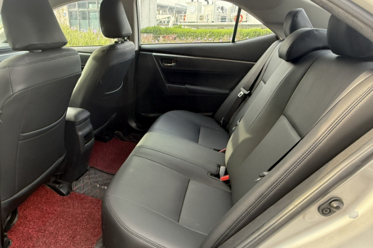 Toyota Corolla 2017 #18 Toyota Corolla 2017 car image #18