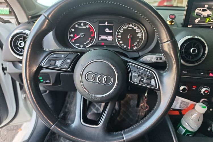 Audi A3 2017 صورة سيارة #12