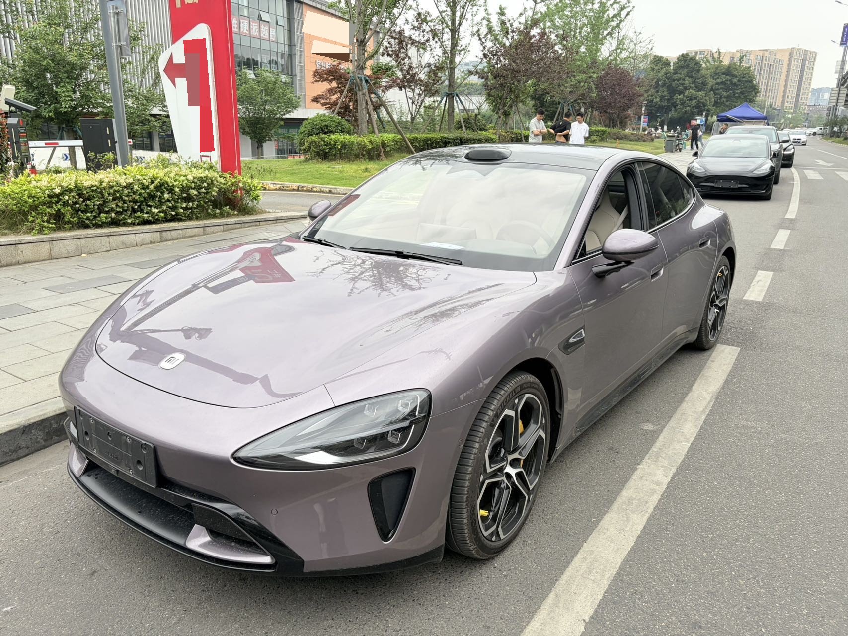 MI SU7 2025 car image 