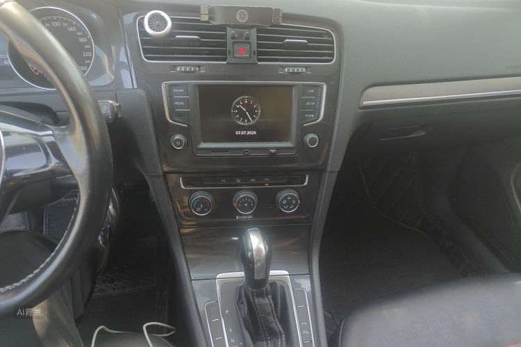 Volkswagen Golf 2017 #15 Volkswagen Golf 2017 car image #15