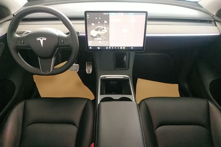 Tesla Model Y 2024 car image #10