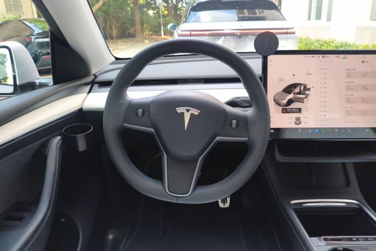 Tesla Model Y 2022 #15 Tesla Model Y 2022 immagine di auto #15