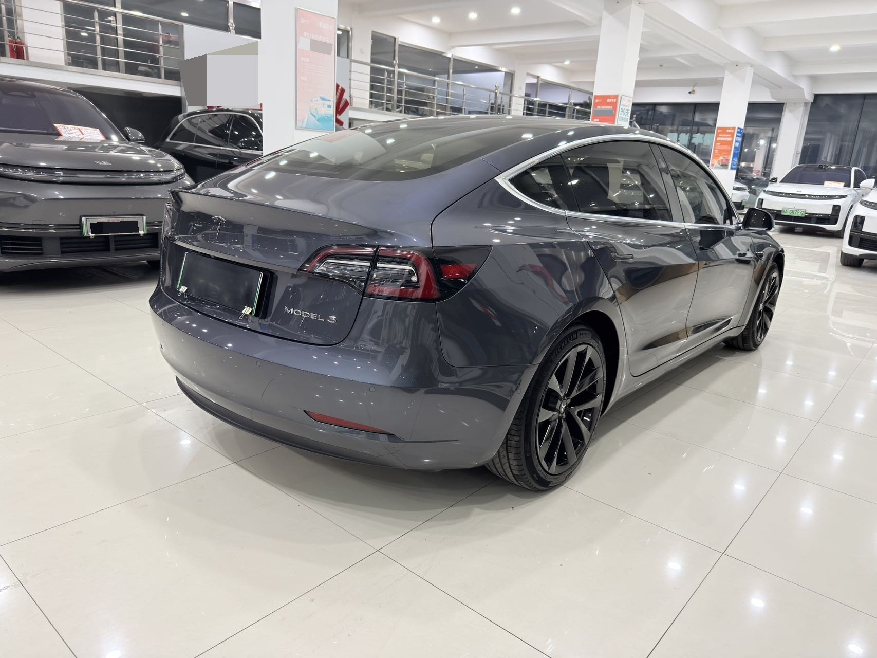 Tesla Model 3 2020 #3 Tesla Model 3 2020 صورة سيارة #3