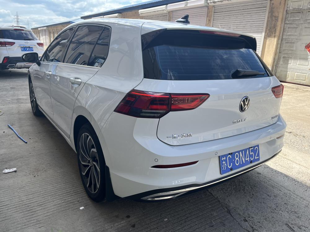 Volkswagen Golf 2023 صورة سيارة #5
