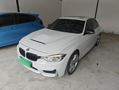 BMW 3 Series 2018 car image 