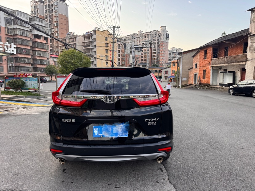 Honda CR-V 2019 car image #3