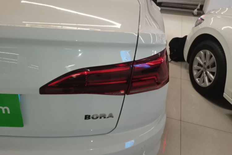 Volkswagen Bora 2020 car image #8
