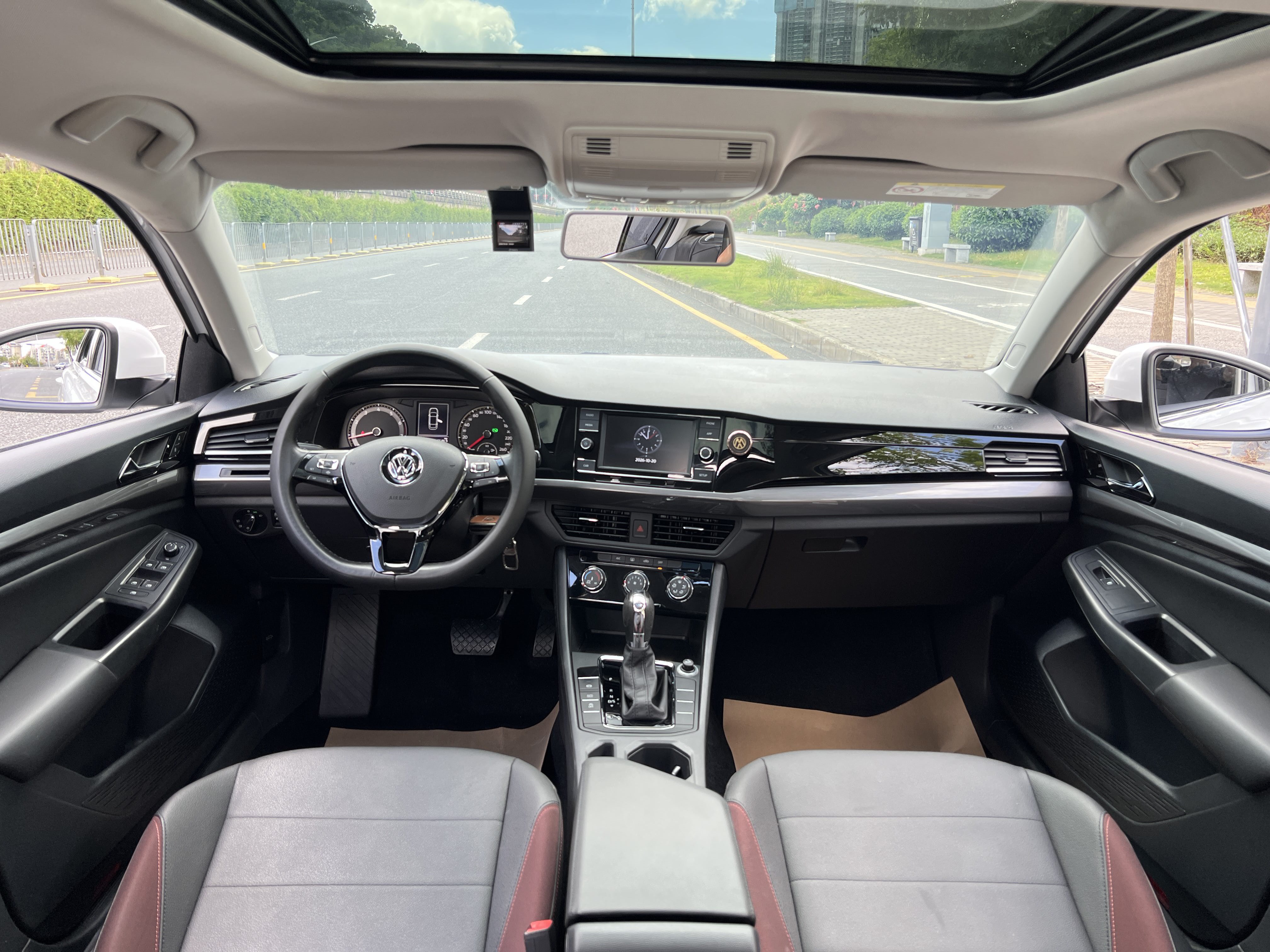 Volkswagen Bora 2020 image de voiture #6